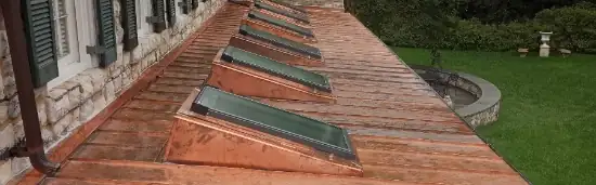 Flat roof on porch